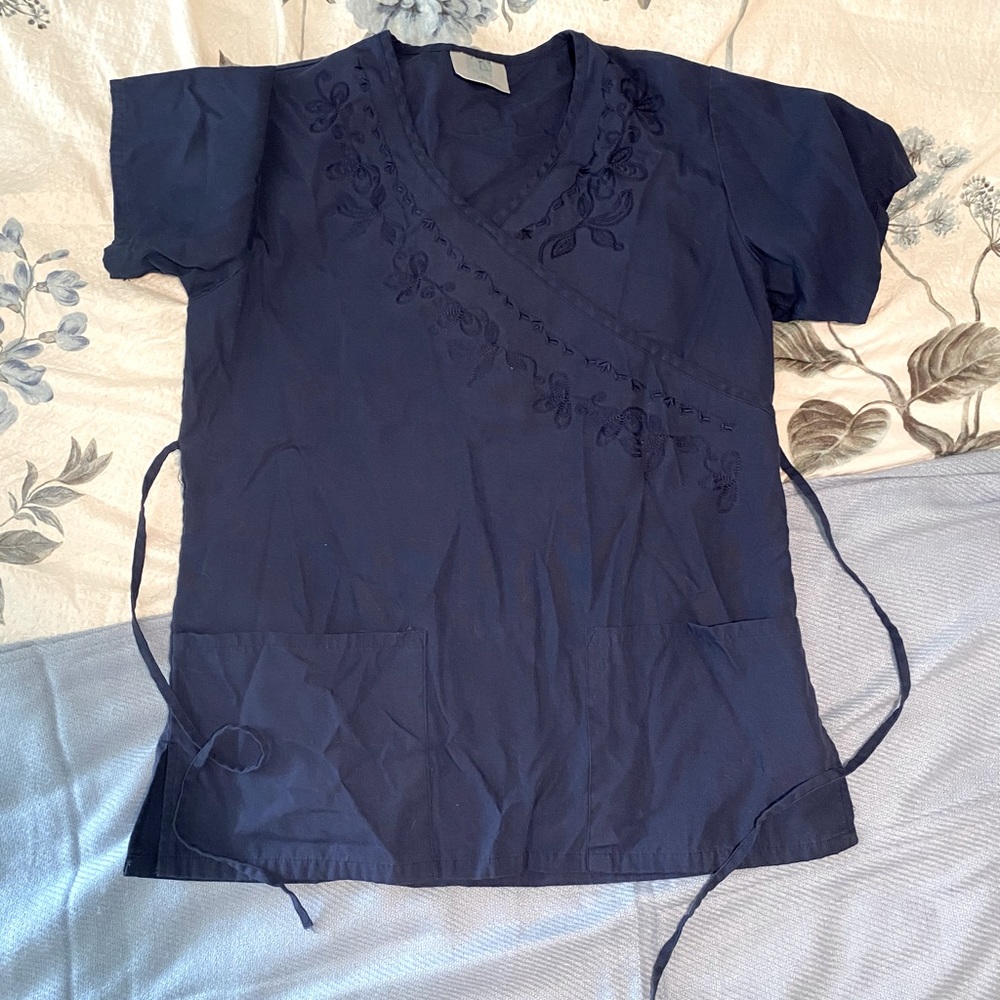 $5 bundled- Size small navy blue scrub top